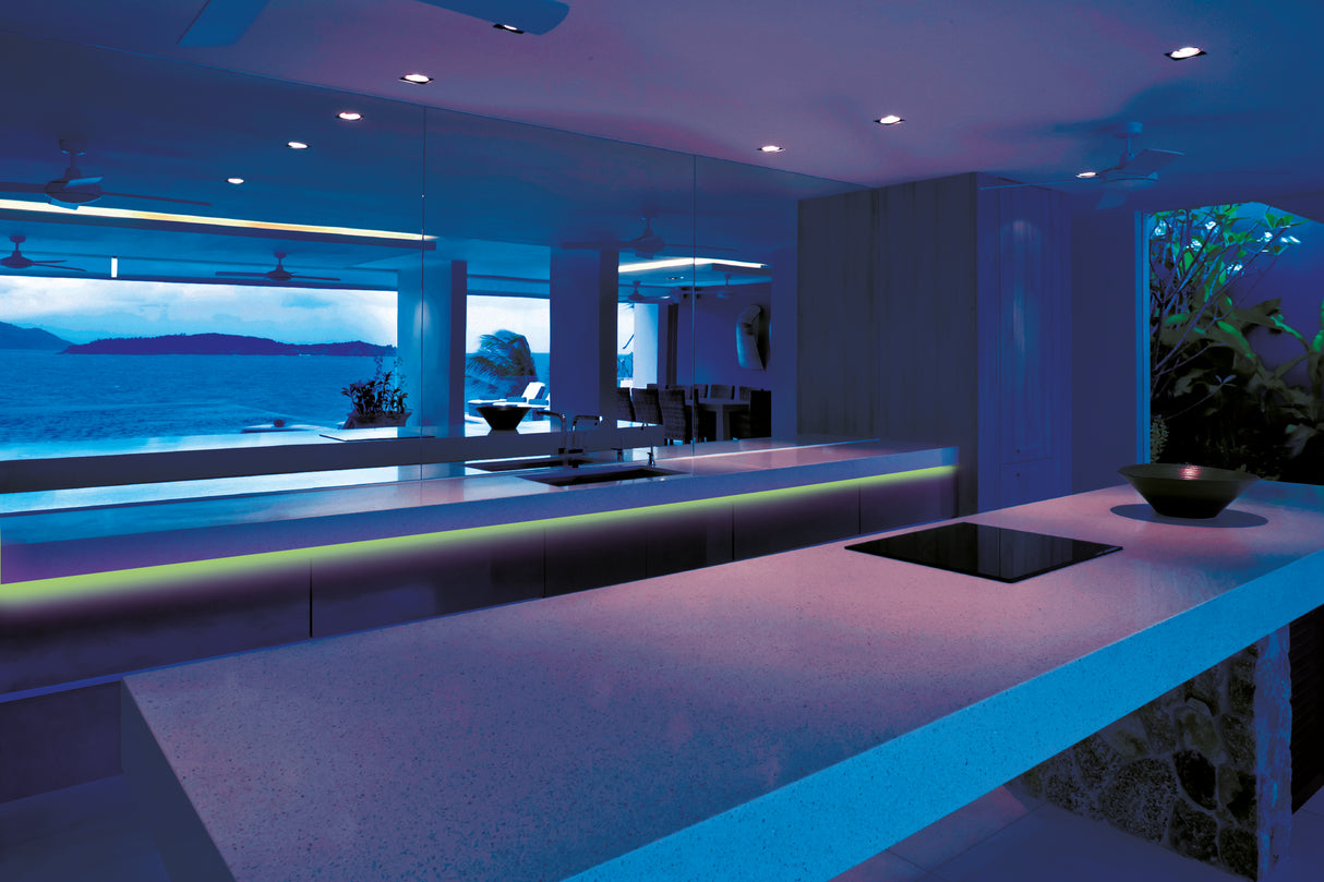 Grundig LED Licht strip 3 m - maximondo