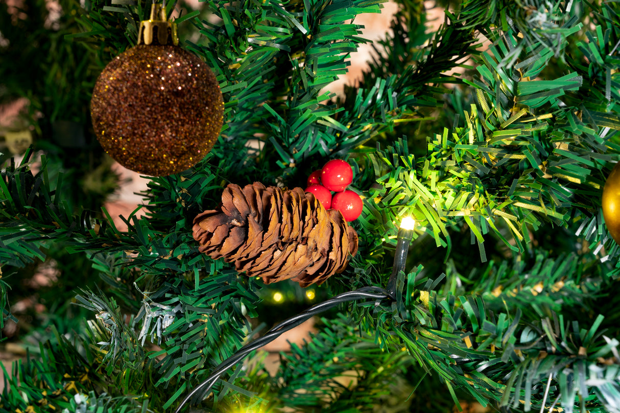 Xmas Tree Spruce 210CM 1024Tip - maximondo