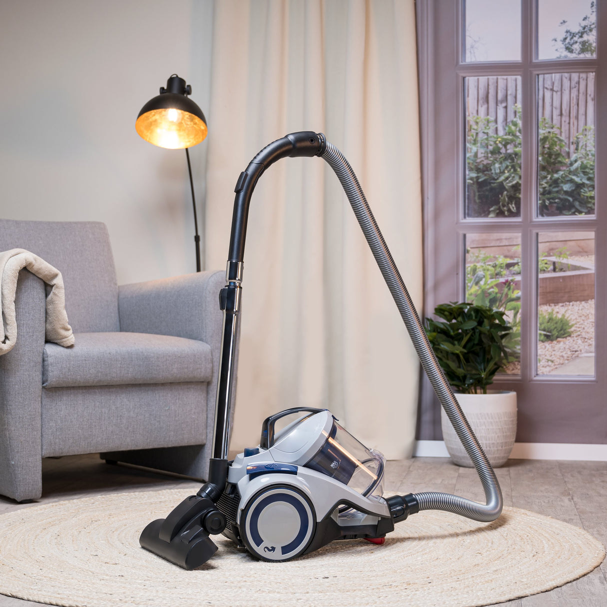 Dirt Devil Stofzuiger DD2504 700W - maximondo
