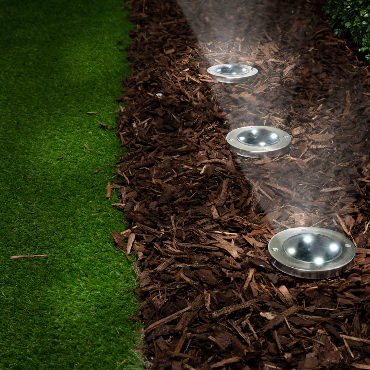 Grundig Solar Tuinverlichting Set van 4 - maximondo