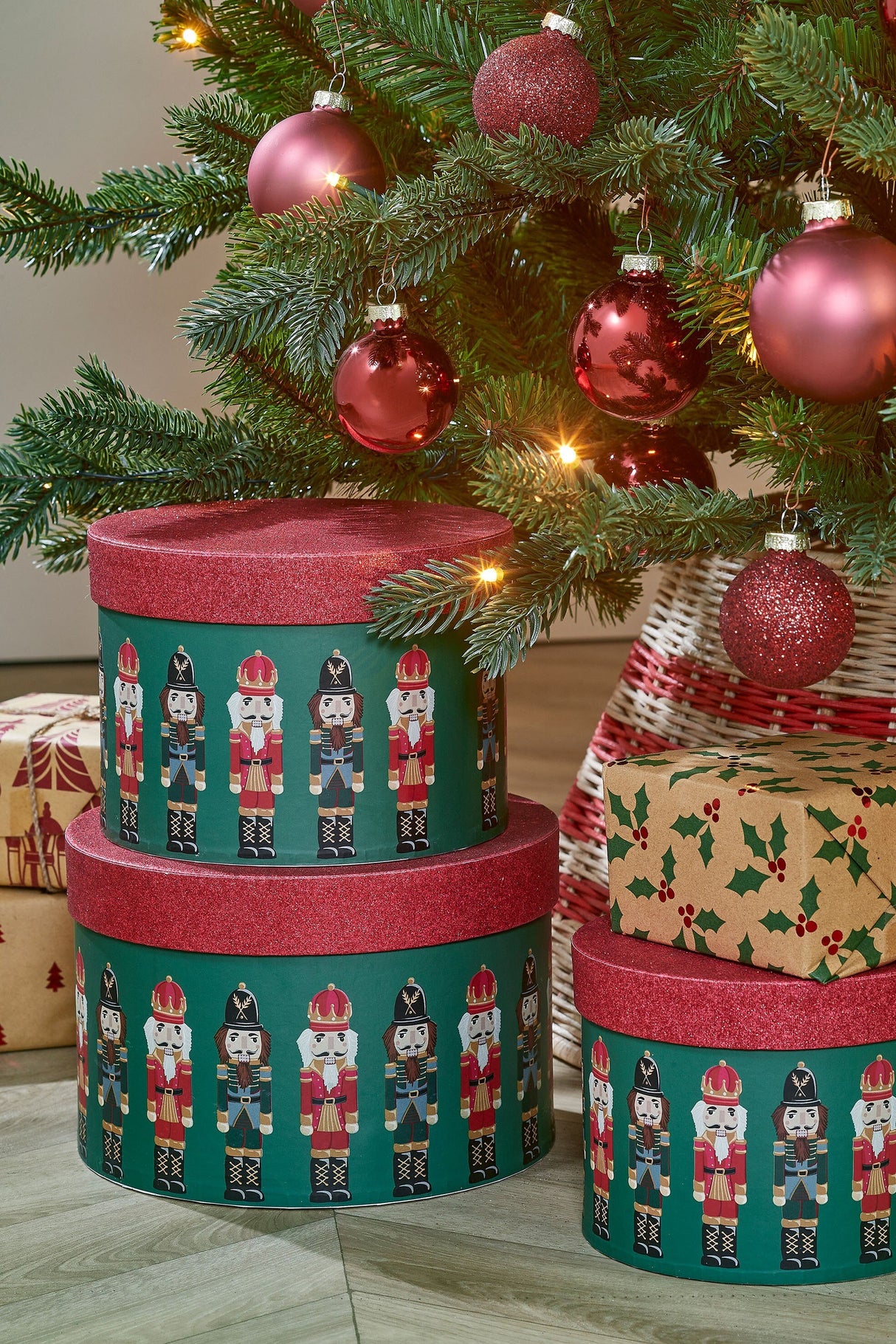 Mica Decorations Opbergdoos notenkraker groen set van 3 FSC Mix - h14xd21cm - maximondo