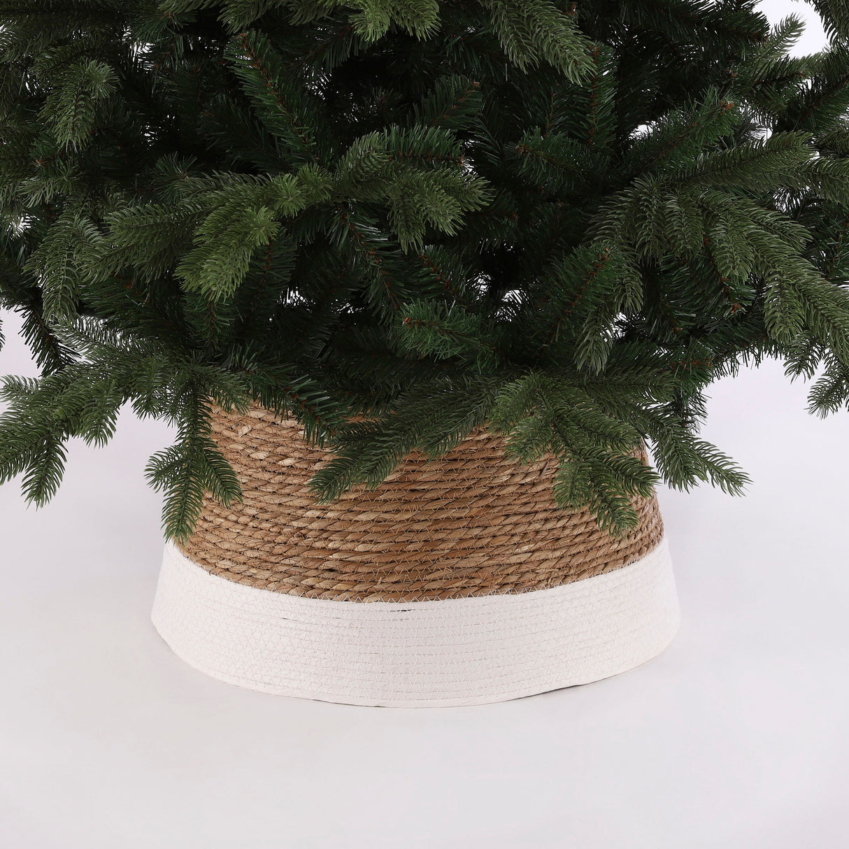 Mica Decorations kerstboomrok off white - ↕26cm - Ø50cm - maximondo