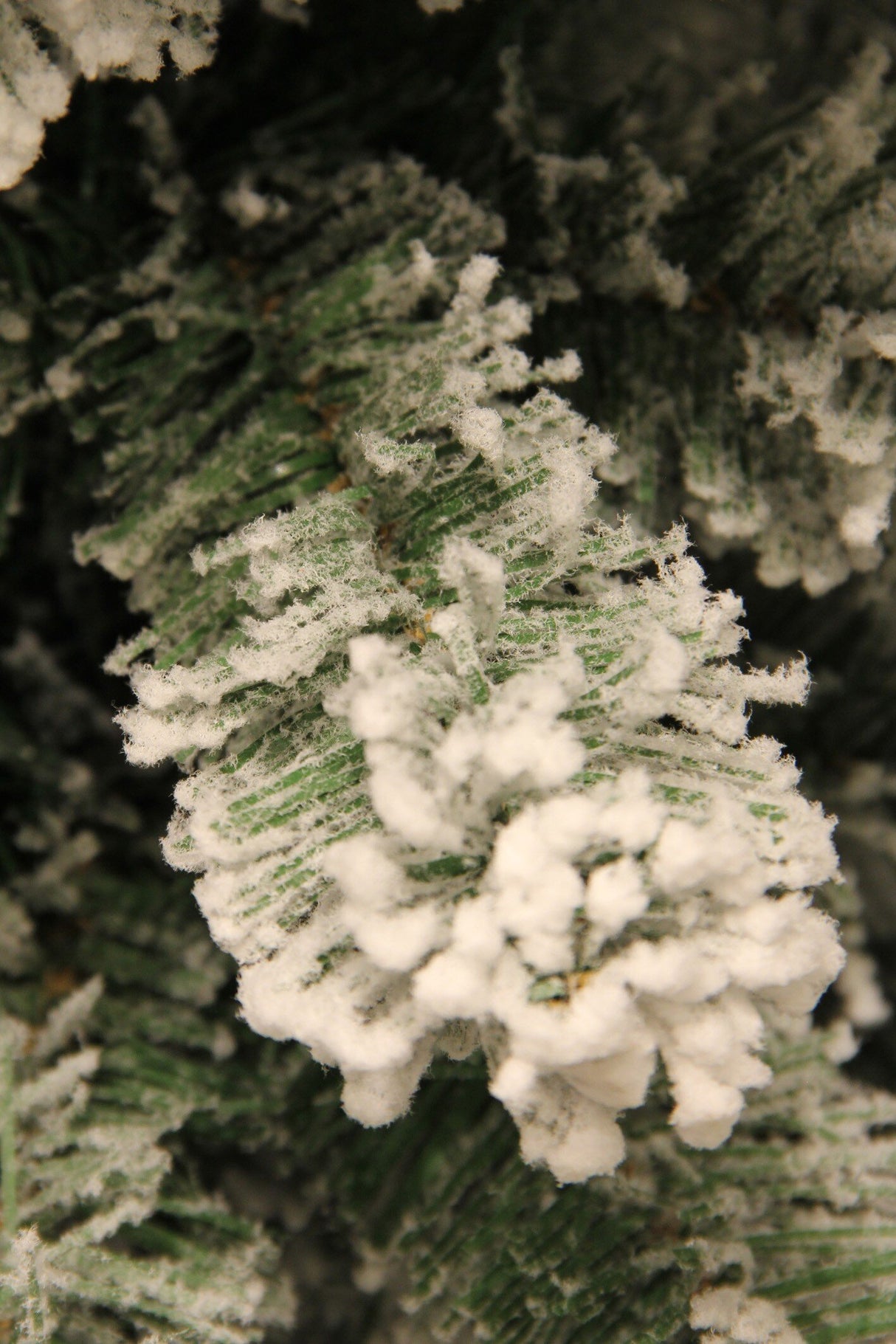 Black Box Trees Millington kunstkerstboom - H230 x Ø127cm - maximondo