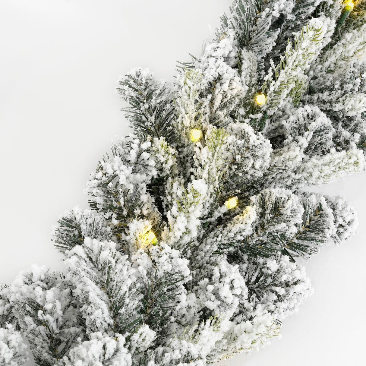Black Box Trees Grimshaw Guirlande met LED Verlichting en Timerfunctie - L180 x Ø25 cm
