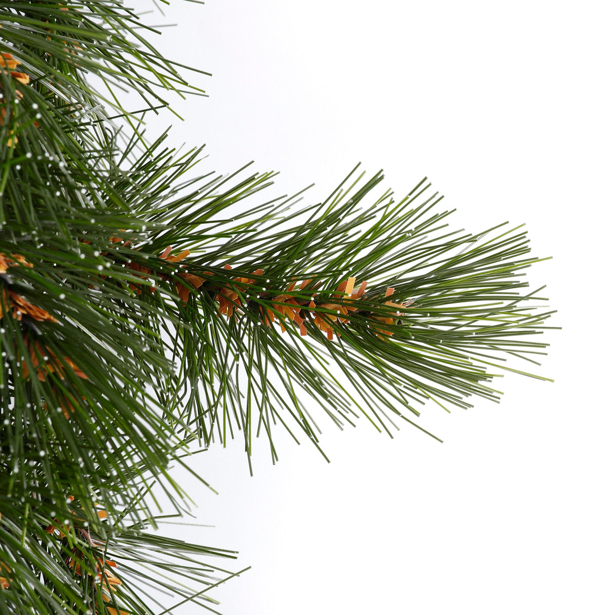 Triumph Tree Forest frosted krans groen TIPS 320 - d90cm