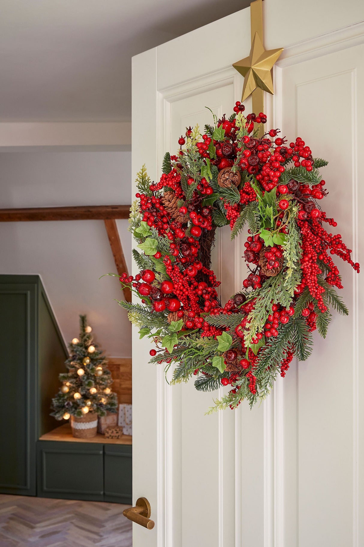Mica Decorations Norah krans rood - h11xd40cm