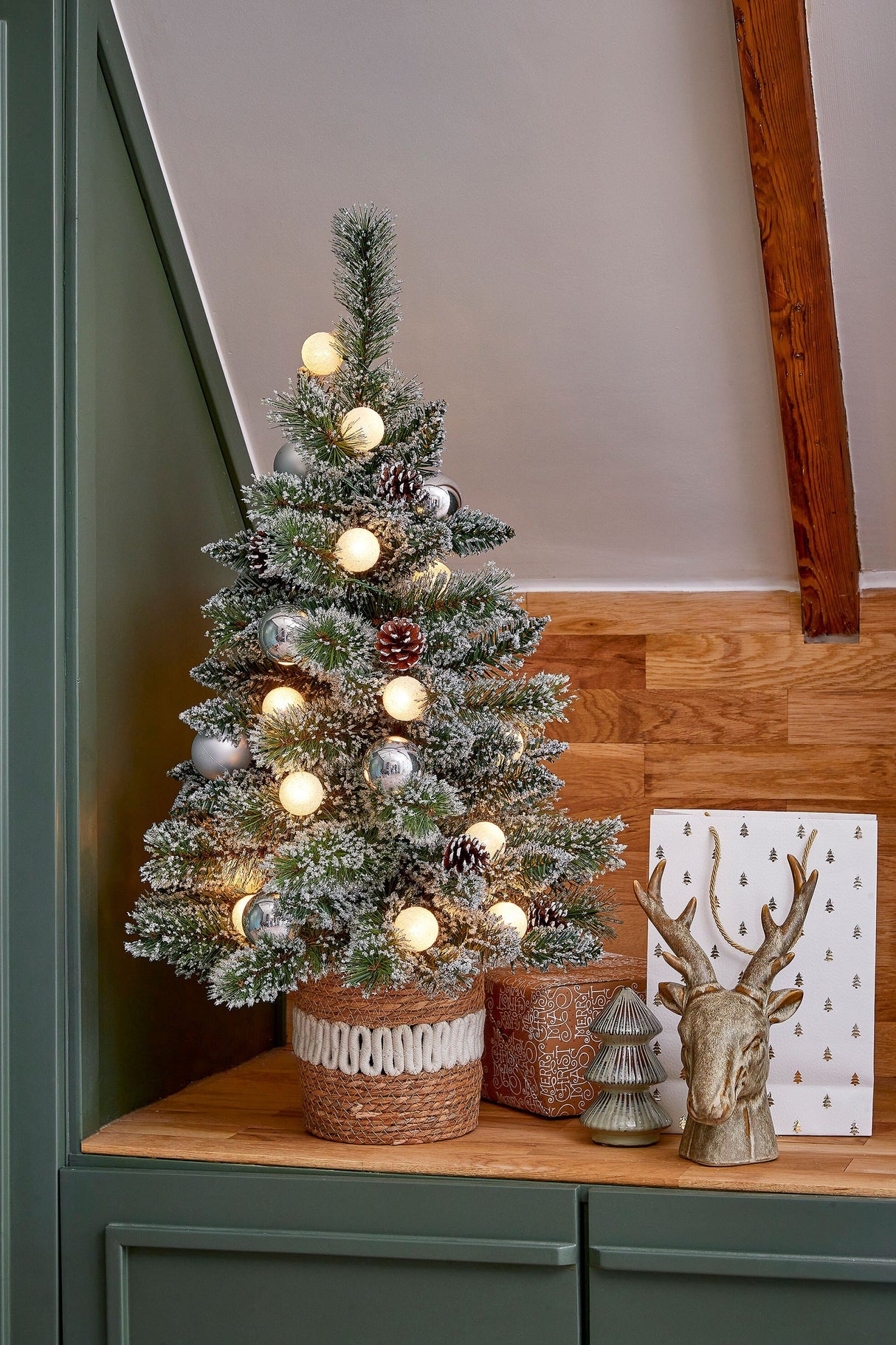Black Box Trees Kaprun Kunstkerstboom in Pot met LED Verlichting en Timerfunctie - H90 cm