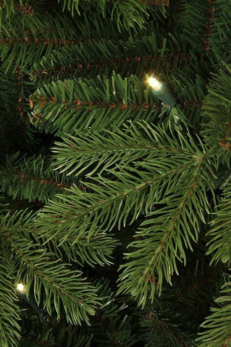 Black Box Trees Brampton Kunstkerstboom slank met LED Verlichting - H185 x Ø114 cm