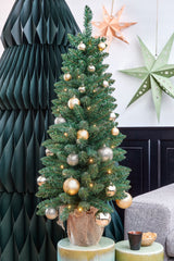 Black Box Trees Gerlos Smalle Kunstkerstboom in Pot met Warm Witte LED Verlichting - H120 x Ø51 cm