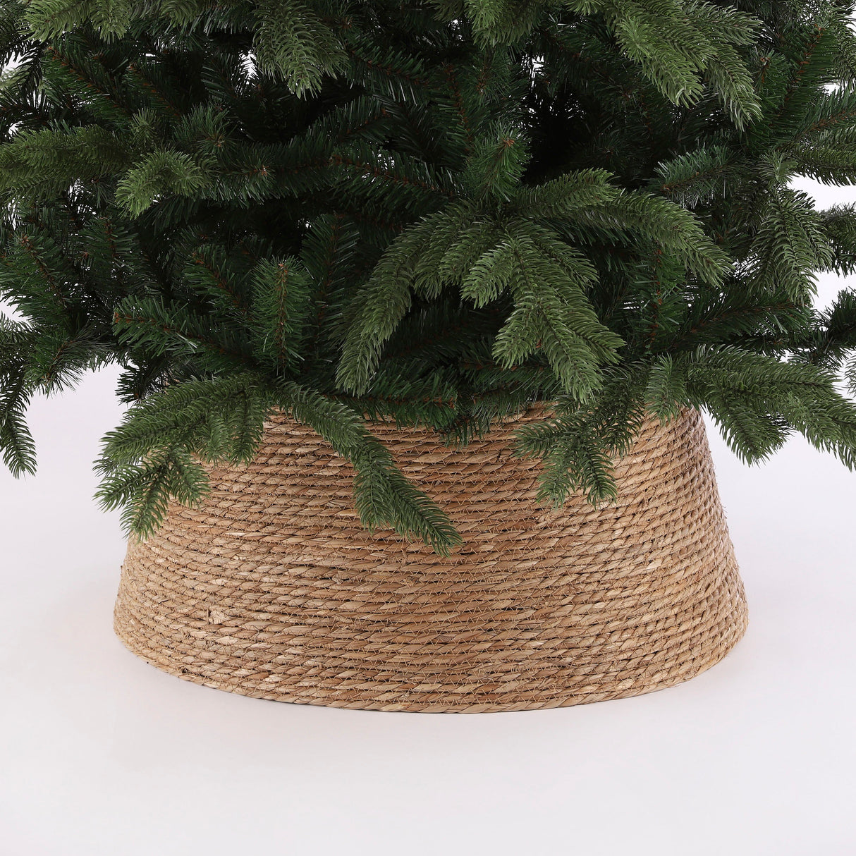 Mica Decorations Treeskirt bruin - h26xd58cm