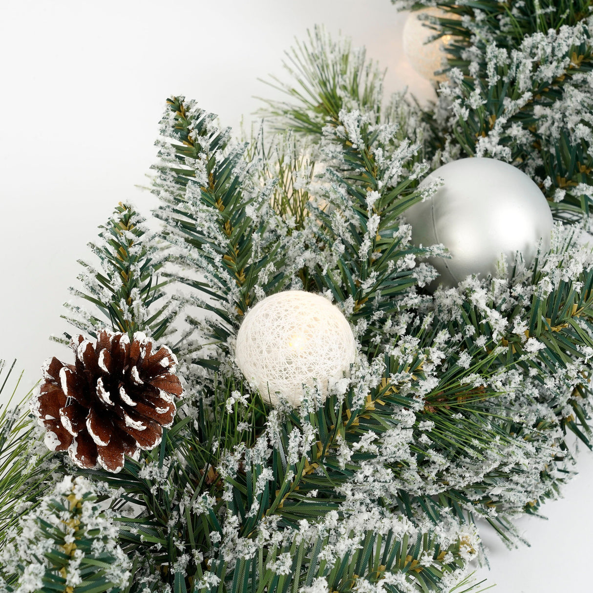 Black Box Trees Kaprun Guirlande met LED Verlichting en Timerfunctie  - L270 x Ø25 cm