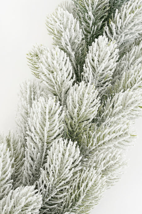 Black Box Trees Nagoya slinger groen frosted TIPS 212 - l270xd20cm - maximondo