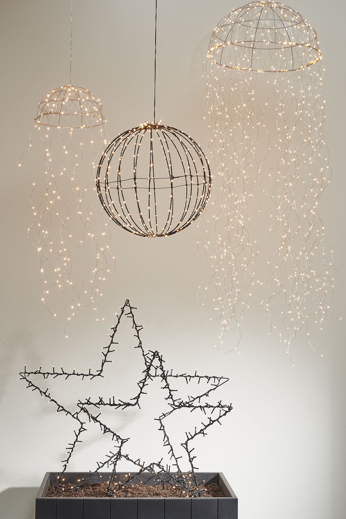 Luca Lighting Kroonluchter kwal zilver classic wit 720led IP44 - l150xd45cm