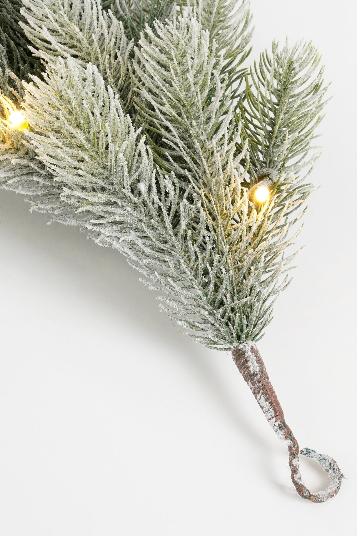 Black Box Trees Nagoya slinger led groen frosted 30L TIPS 132 battery operated en timer - l180xd20cm