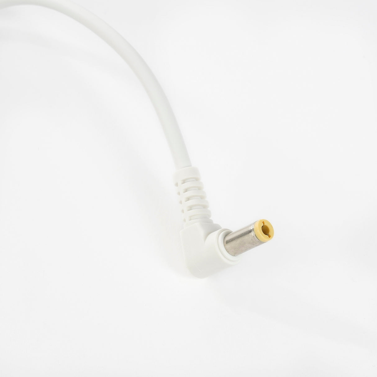 Luville Collectables Switch adapter 3 volt with 4 plugs out - l7xw4xh5cm