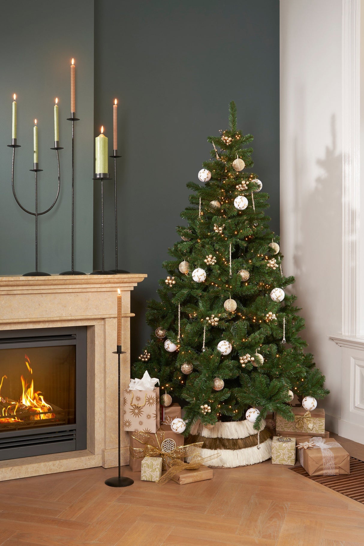 Triumph Tree Forrester kerstboom groen TIPS 1148 - h230xd142cm
