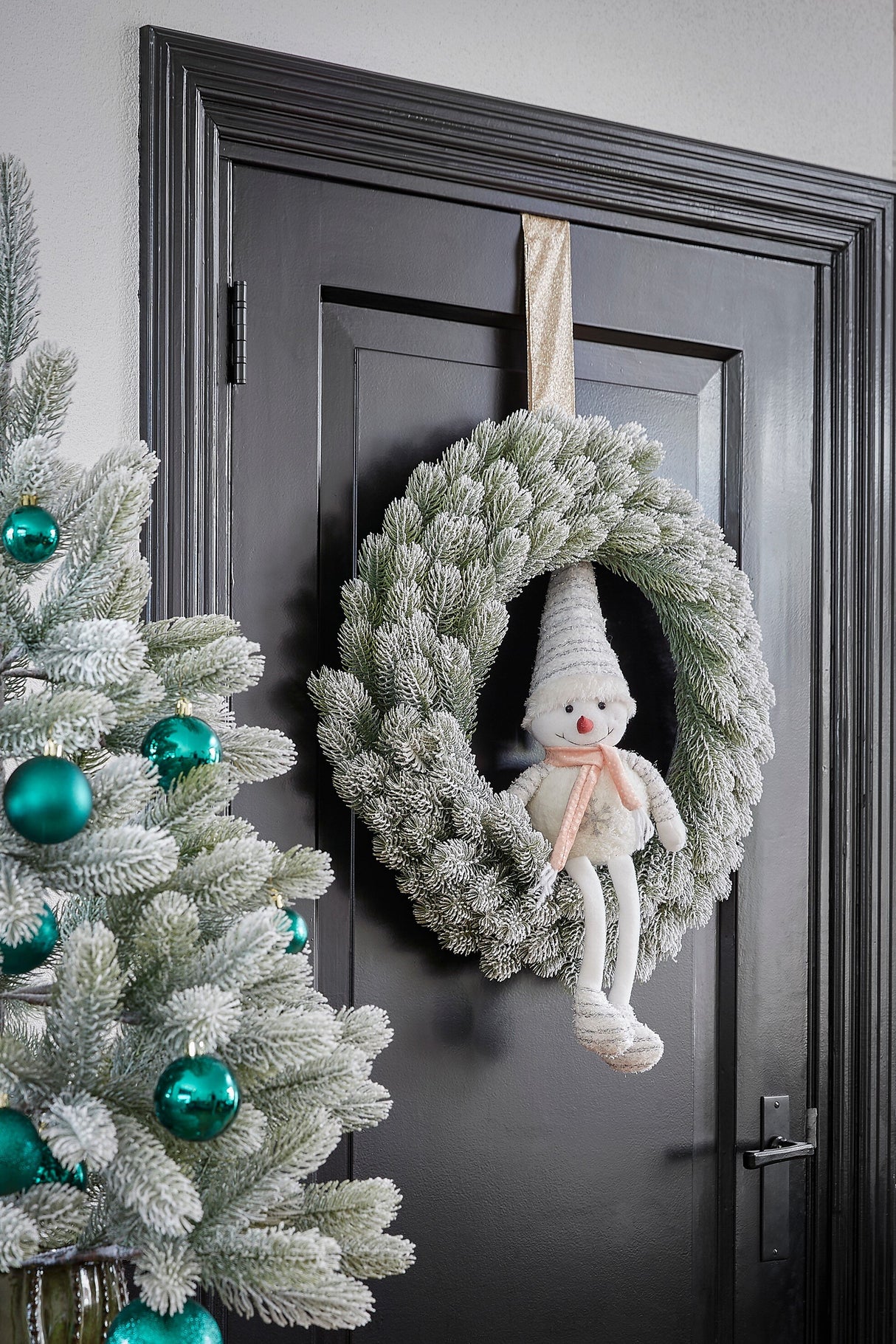 Black Box Trees Nigata krans groen frosted TIPS 126 - h12xd60cm - maximondo