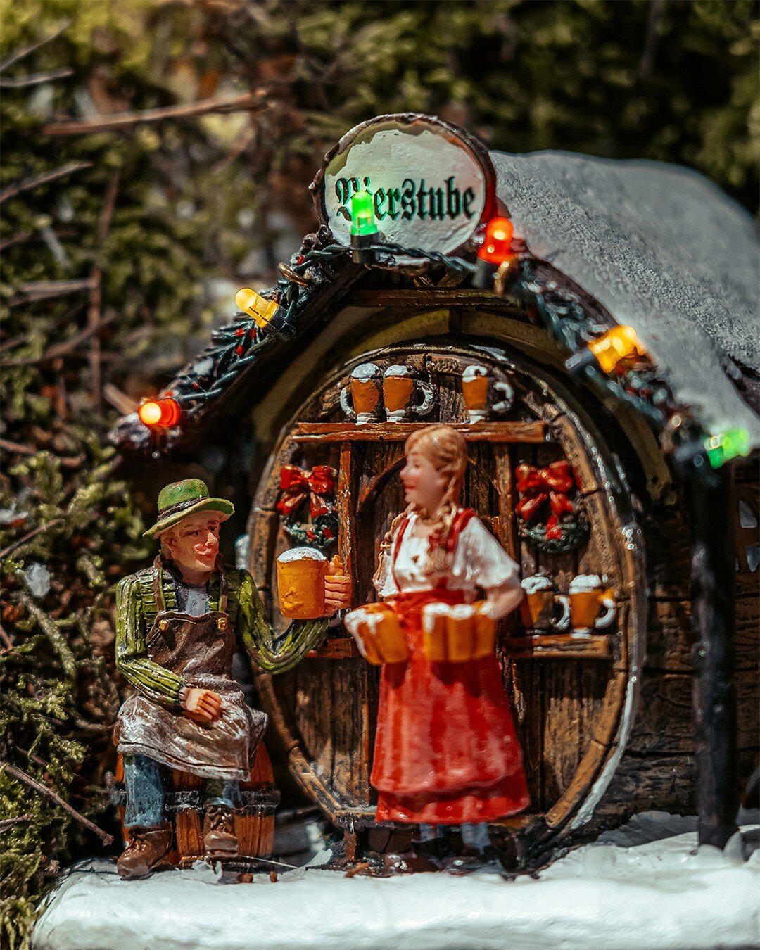 Luville Collectables Christmas market battery operated - l11xw11,5h11,5cm - maximondo